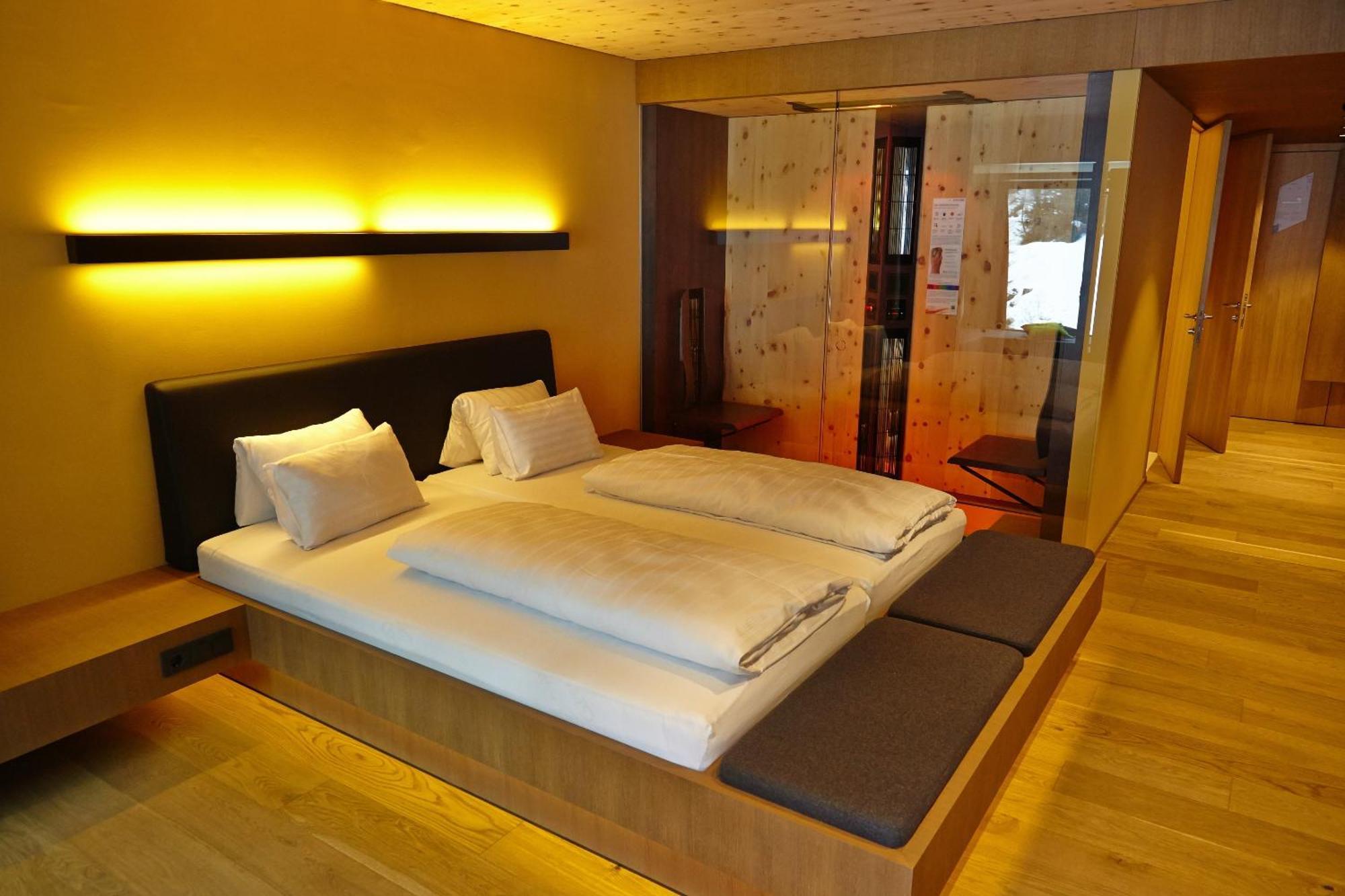 Suite Terrace,26914796:JPEG